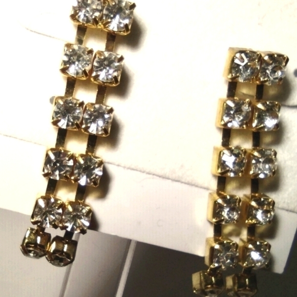 Double Row Rhinestone Earrings NWOT - Picture 2 of 3